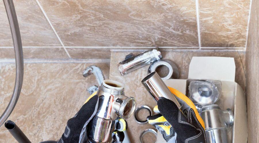 Professional gutter cleaning in Bushton, KS